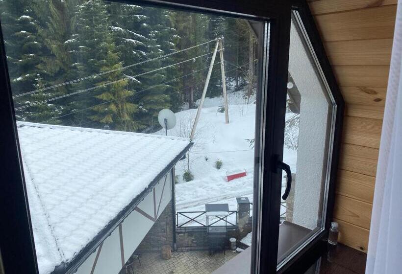 آپارتمان سوپریور 1 خوابه, феєрія лісу