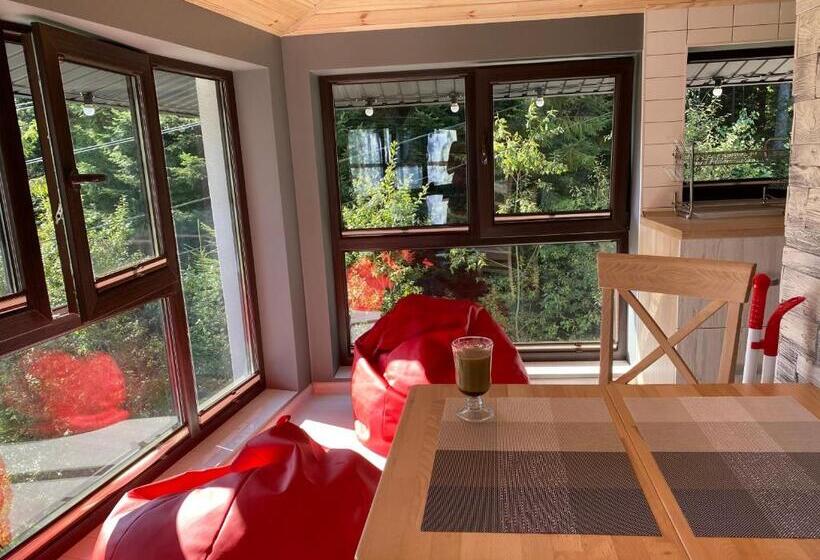 کلبه ییلاقی, феєрія лісу