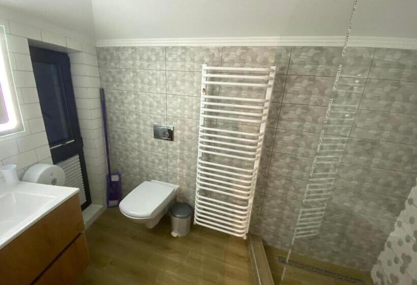 کلبه ییلاقی, феєрія лісу