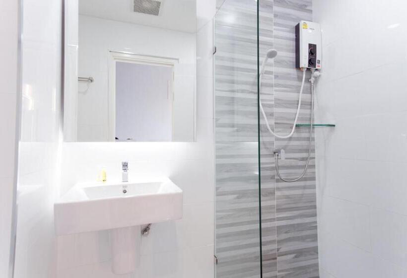 스탠다드 룸 호수 전망, Abizz Hotel Kwanphayao