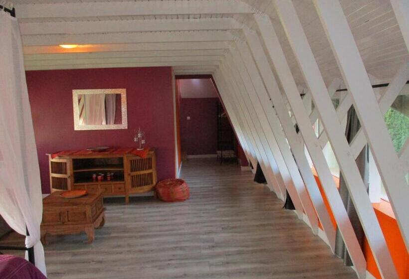 סוויטה נוף לבריכה, Le Clos Du Chêne