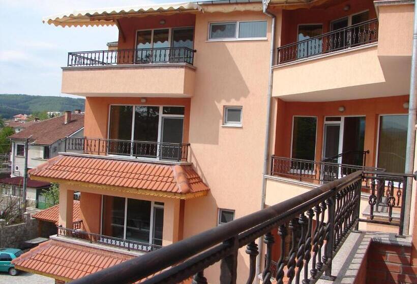 غرفة قياسية, спа хотел калифорния