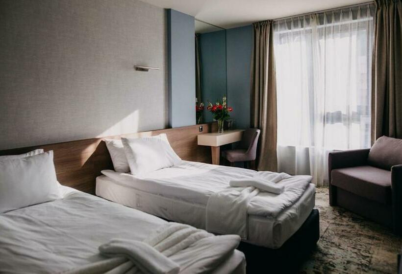 غرفة قياسية, Leva   Vratsa