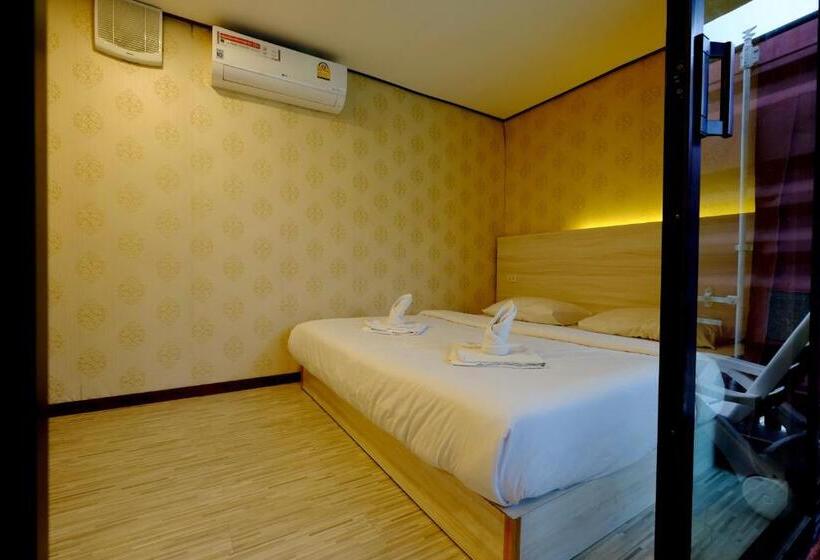 プールビュースタンダードルーム, ลอฟท์แอทสีมา สาขา2