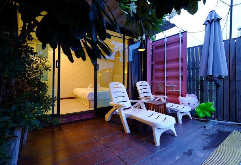 プールビュースタンダードルーム, ลอฟท์แอทสีมา สาขา2