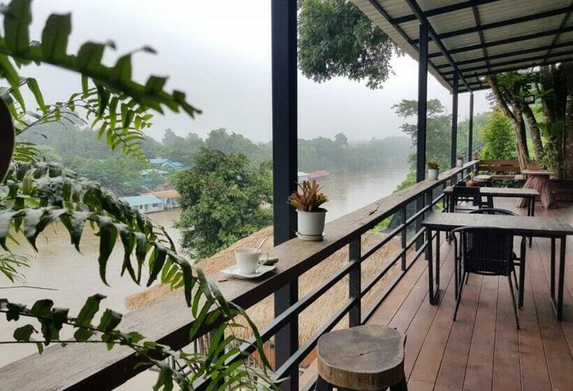 Deluxe room with river view, Rimwang The River Life