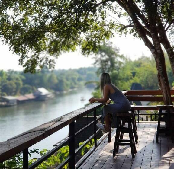 Deluxe room with river view, Rimwang The River Life
