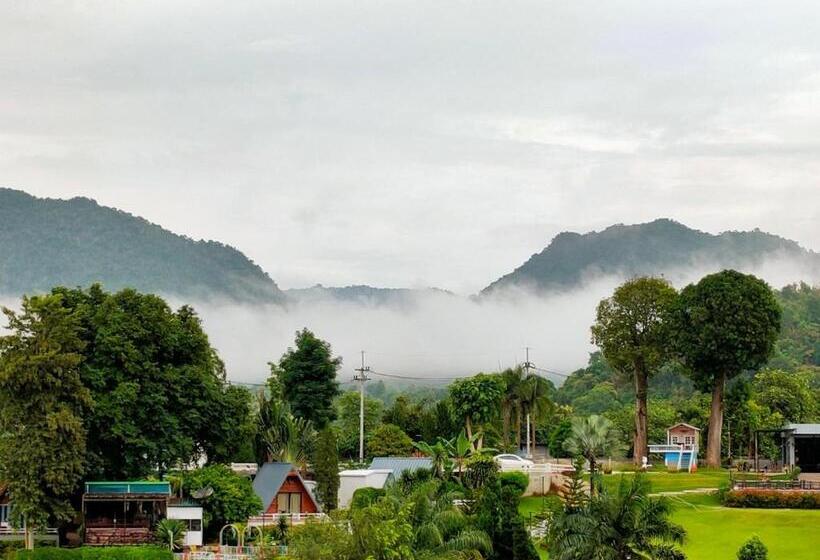 キングサイズベッドのデラックスルーム, Rimwang The River Life