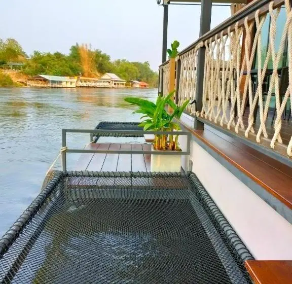 Deluxe-perhehuone, Rimwang The River Life