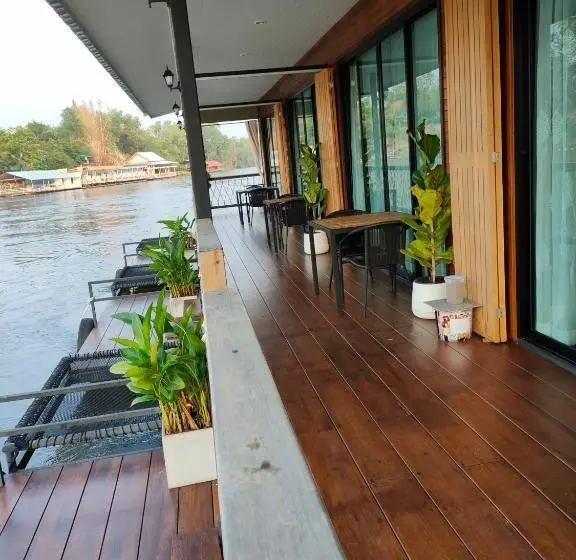 Deluxe-perhehuone, Rimwang The River Life