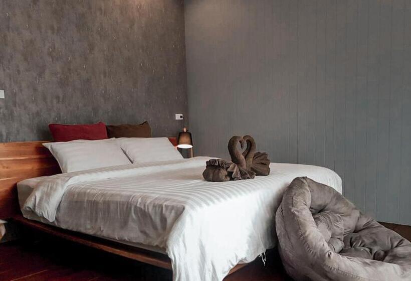 Deluxe room with river view, Rimwang The River Life