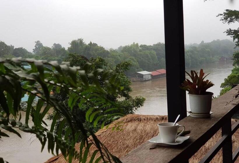 キングサイズベッドのデラックスルーム, Rimwang The River Life