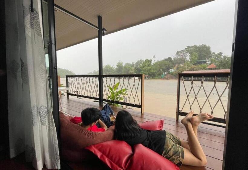 デラックスファミリールーム, Rimwang The River Life