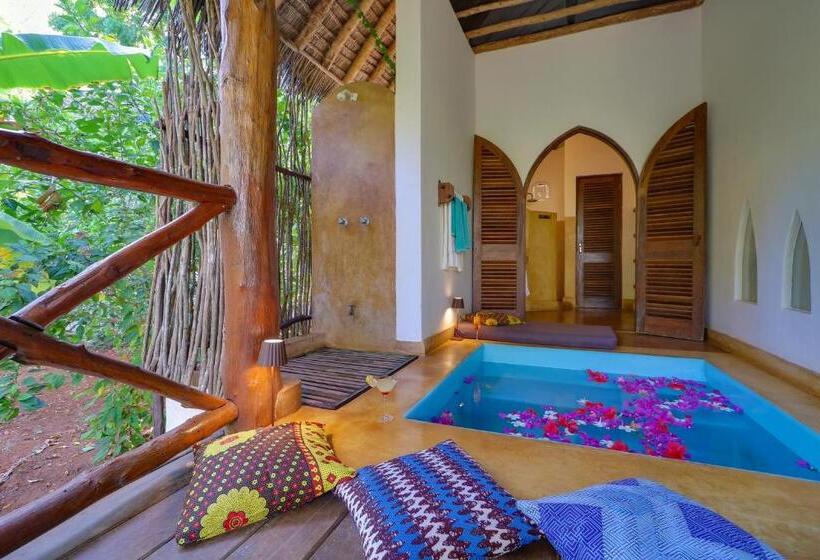 بنجلو قياسى مطل على البحر, Sevi Boutique