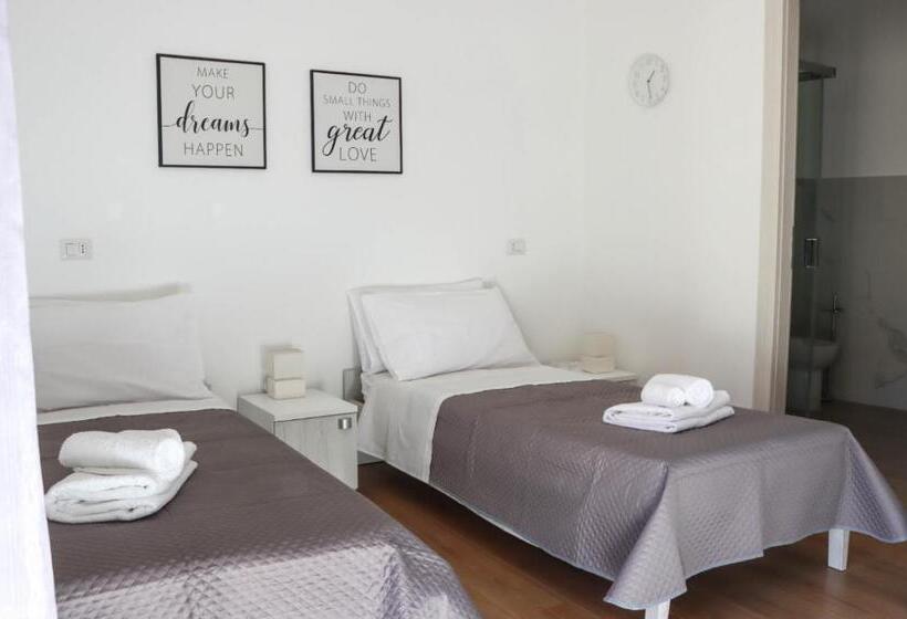 اتاق استاندارد, B&b Carlo V