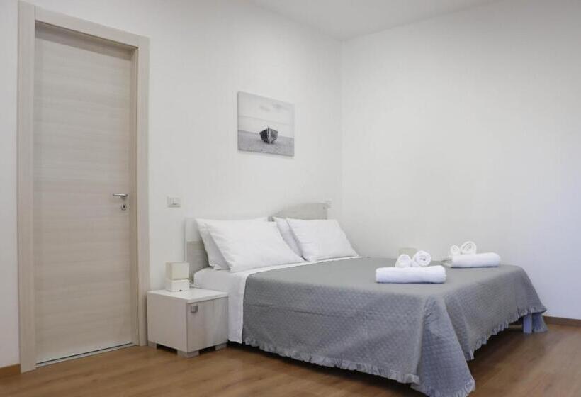 اتاق خانوادگی, B&b Carlo V