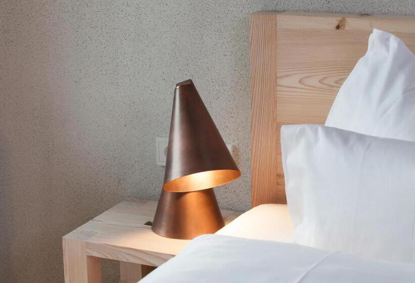 סוויטת ג'וניור, Bühelwirt