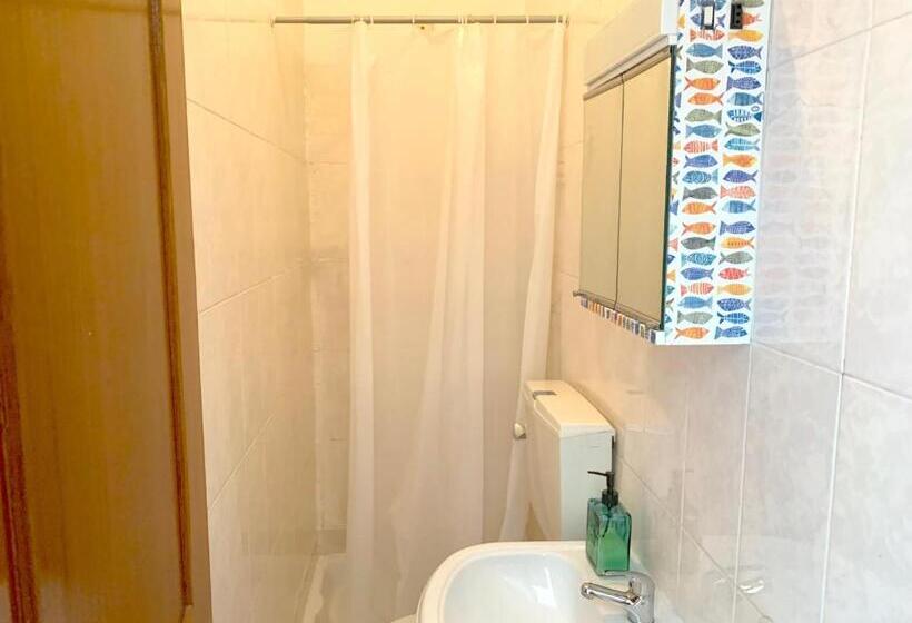 اتاق استاندارد با تراس, The Central Guesthouse