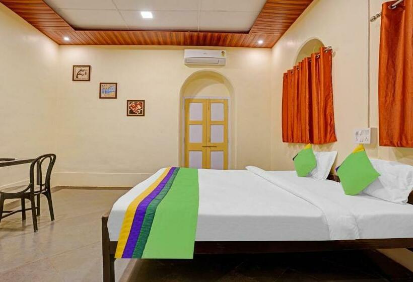 디럭스 룸, Treebo Cecil Resort, 600 Mtrs From Matheran Railway Station