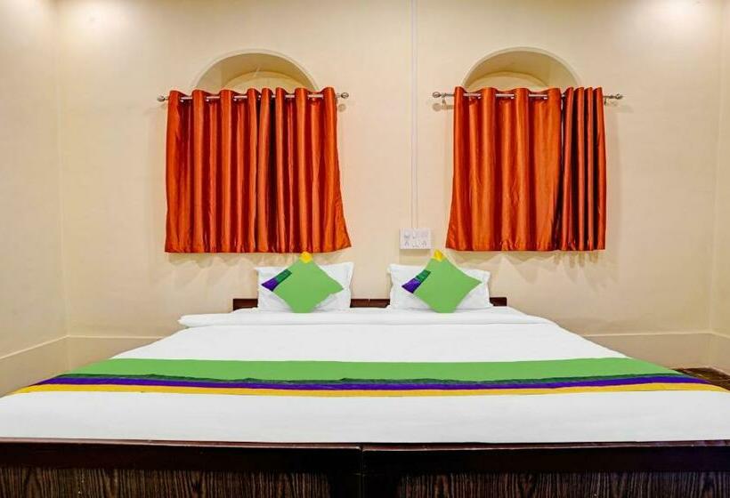 디럭스 룸, Treebo Cecil Resort, 600 Mtrs From Matheran Railway Station