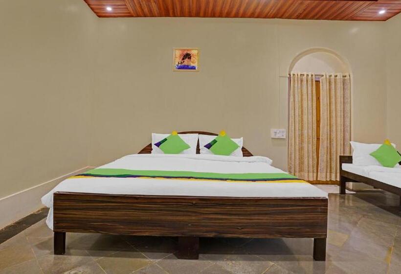 수피리어 룸, Treebo Cecil Resort, 600 Mtrs From Matheran Railway Station