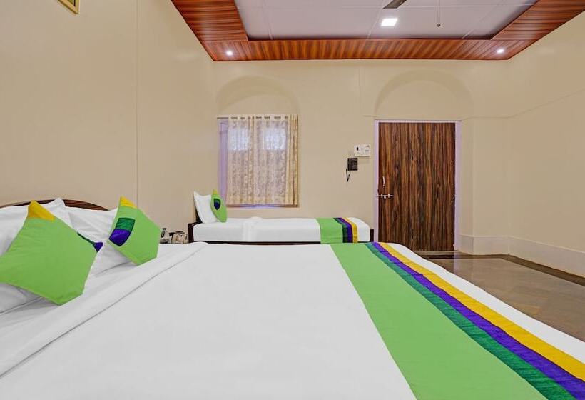 디럭스 룸, Treebo Cecil Resort, 600 Mtrs From Matheran Railway Station