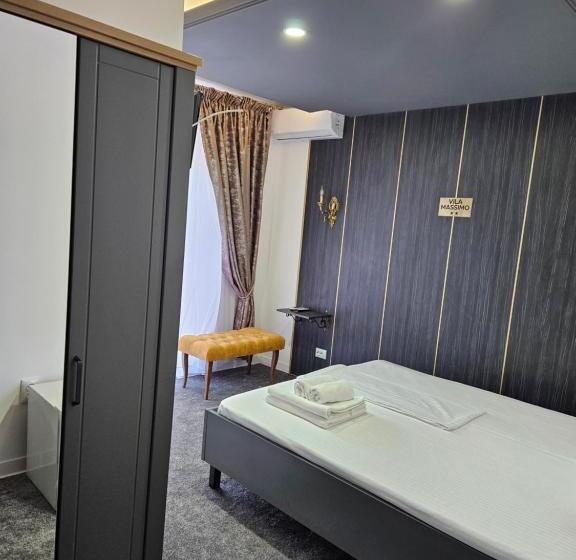 Camera Standard, Vila Massimo