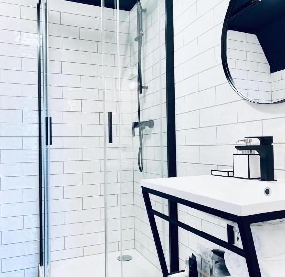 غرفة قياسية, Pension Mono Adults Only