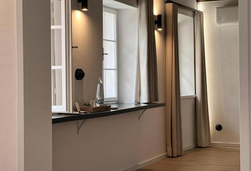 جناح ديلوكس سرير كينج, Pension Mono Adults Only