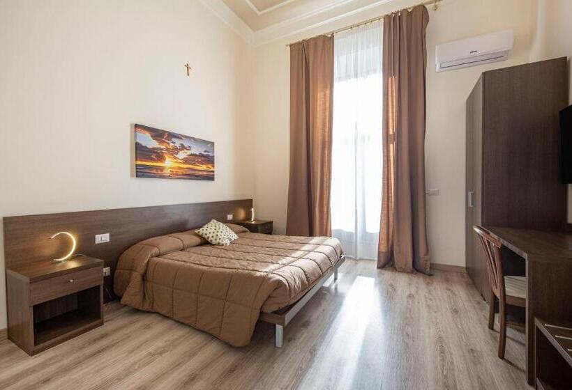 غرفة قياسية مزوَّدة بشُرفة, B&b Ambitious