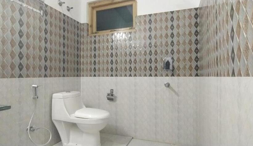 Perhehuone, Hidden Leaf Homestay