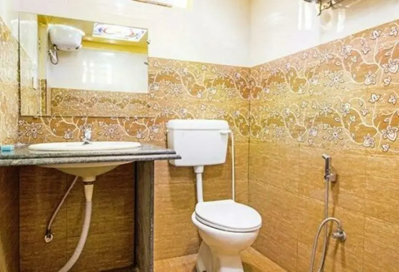 Habitación Deluxe, Fabhotel Amaltas