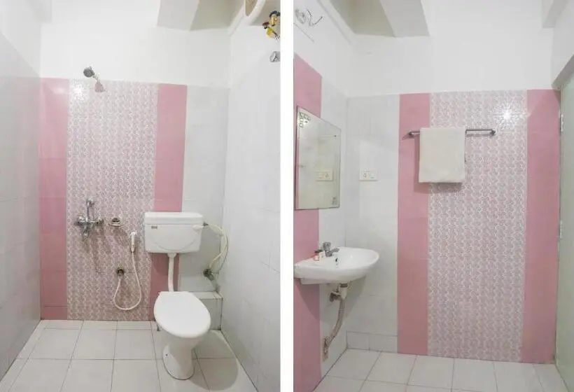 トリプルクラシックルーム, Super Hotel O Avigna Residency