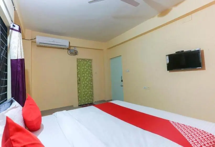 トリプルクラシックルーム, Super Hotel O Avigna Residency