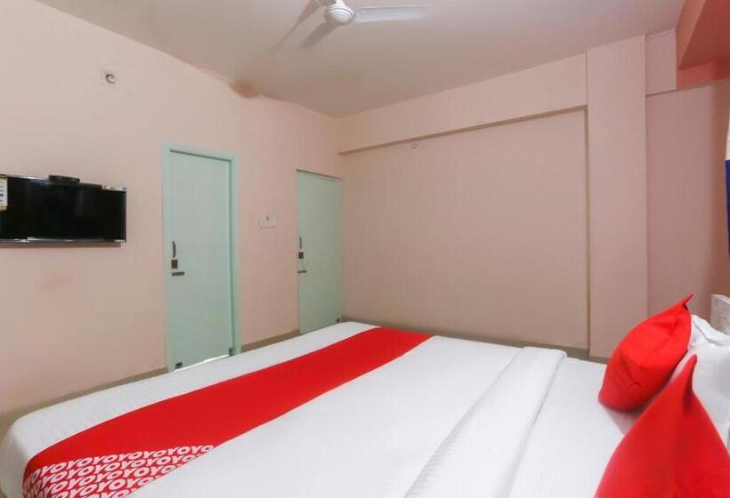 Classic Kolmen Hengen Huone, O Avigna Residency