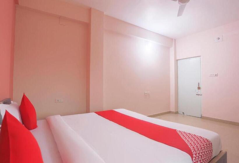 Classic Kolmen Hengen Huone, O Avigna Residency