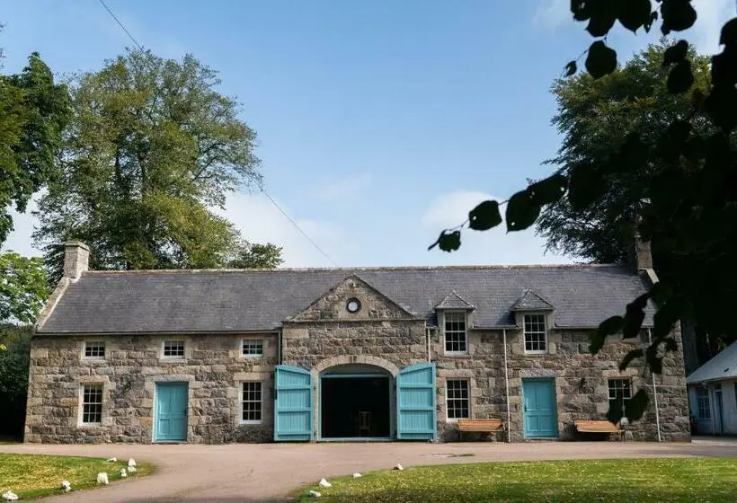 1ベッドルームハウス, Netherdale House & The Coach House