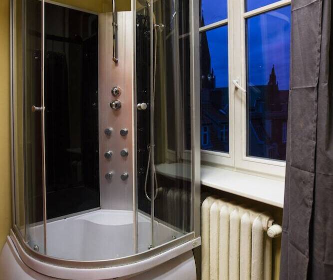 Кровать в Общей Комнате, Art Hostel Poznań