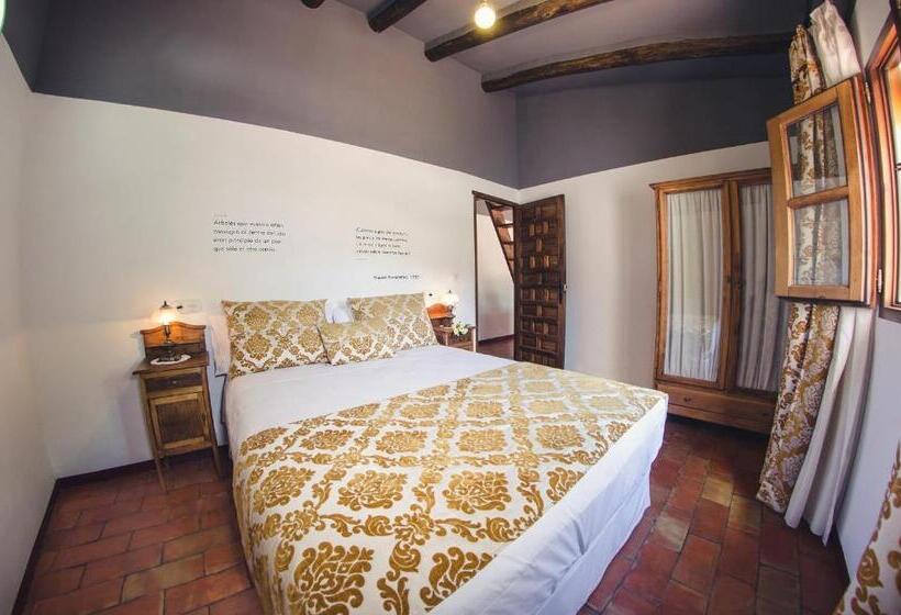 סוויטת ג'וניור, Hospederia La Era