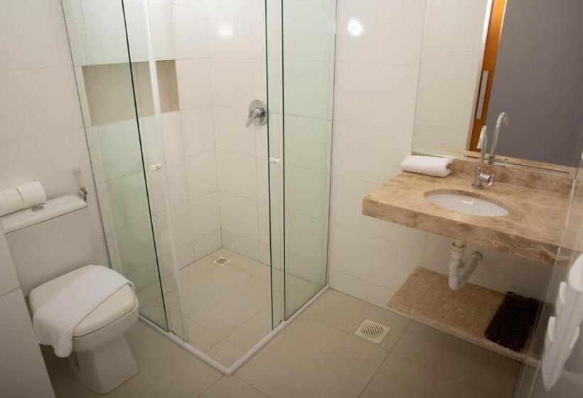 四人高级间, Araguaia