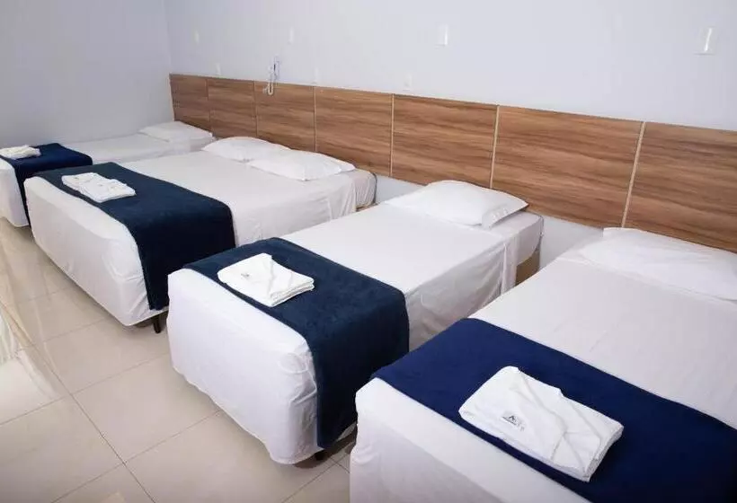 スーペリアの４人部屋, Araguaia