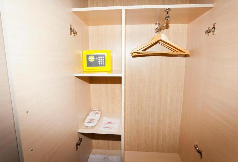 スタンダードルーム, Classes Airport