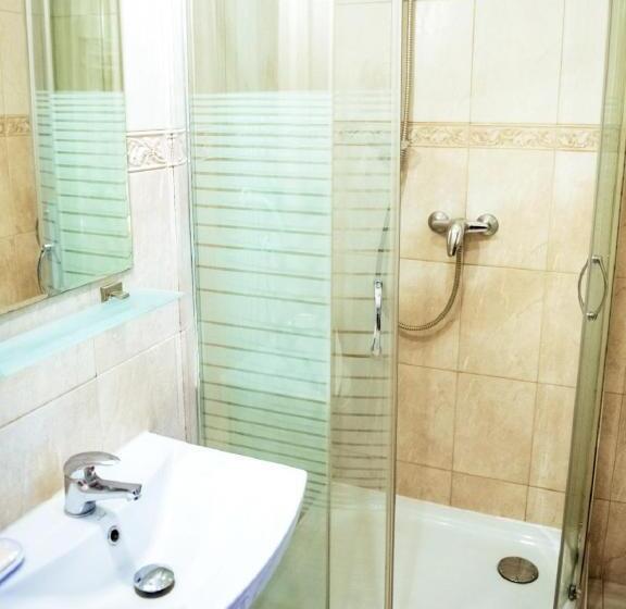 اتاق استاندارد, Feniks