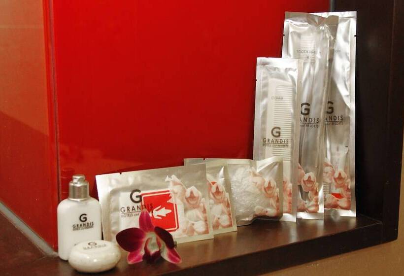 חדר סופריור, Grandis