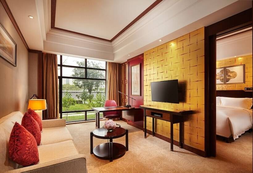 חדר אקזקיוטיב, Hilton Tianjin Eco City