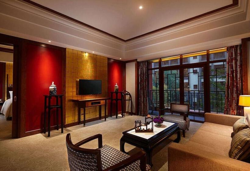 סוויטה דלוקס, Hilton Tianjin Eco City