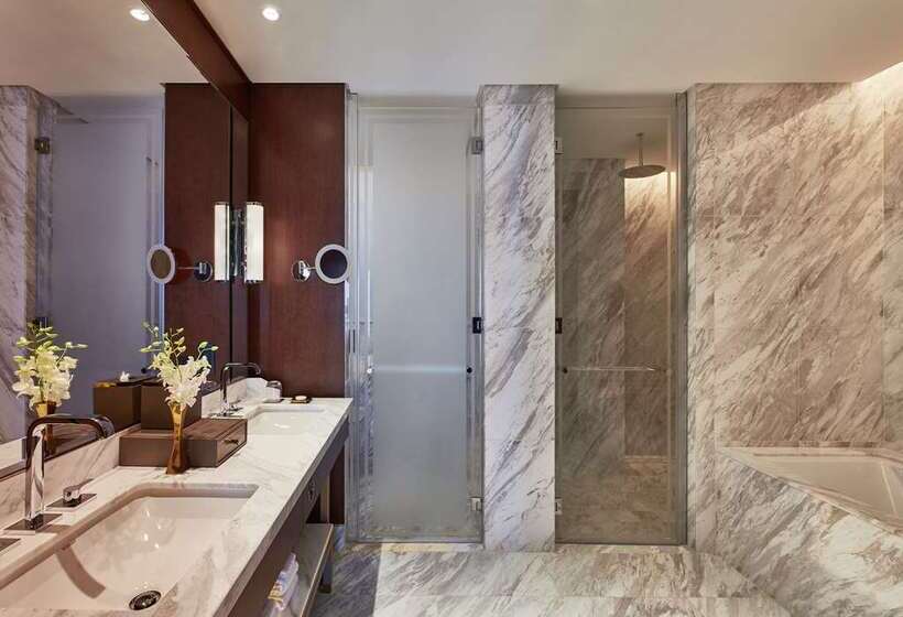 מיטת קינג בסוויטה, Hilton Tianjin Eco City