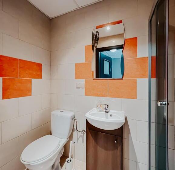 اتاق استاندارد سه نفره, Hostel Filip
