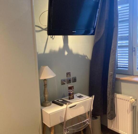 غرفة قياسية, Hôtel Du Commerce