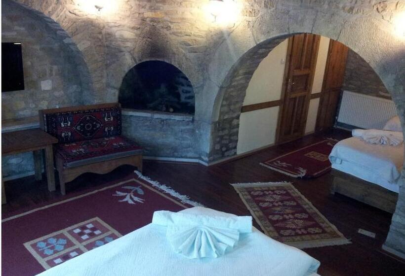 Четырехместный Номер Стандарт, Kardelen Konakları